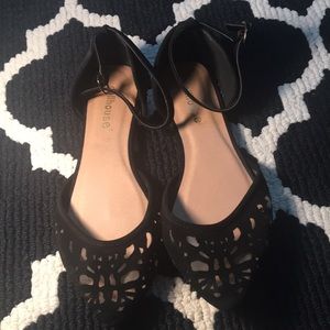 Black flats